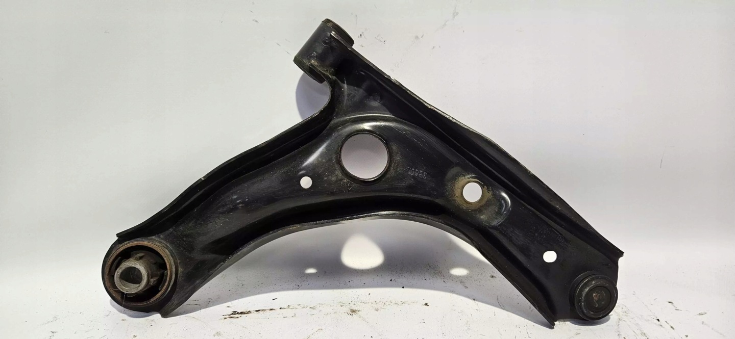 arm left front TOYOTA AYGO II 108 C1 14