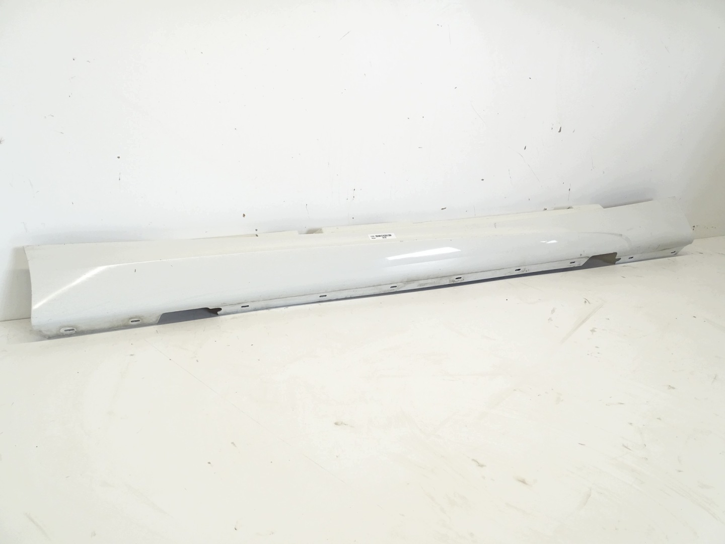 moulding threshold cap right BMW 1 E87 m-packet 7906816