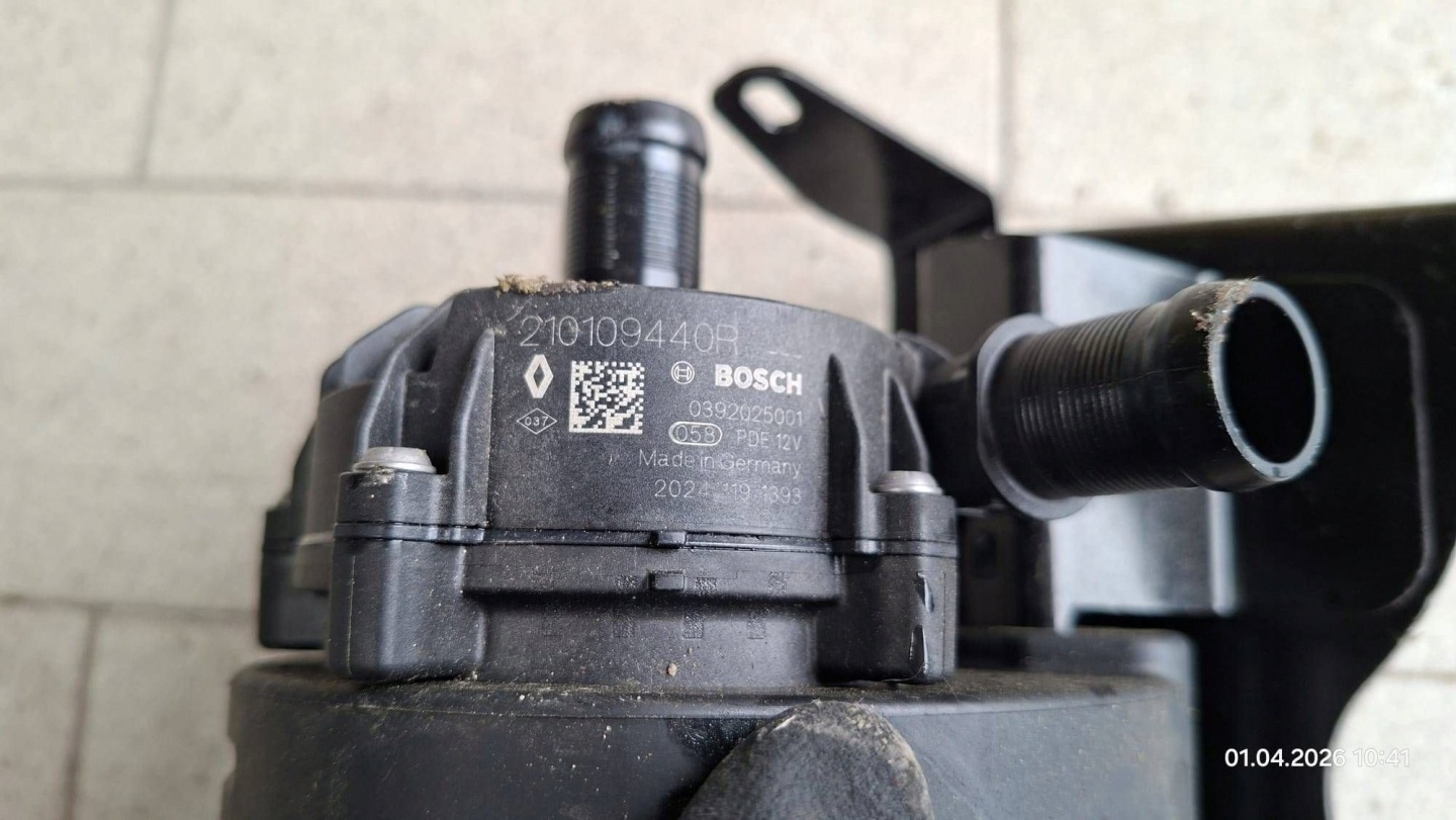 water pump Renault 4 210109440R