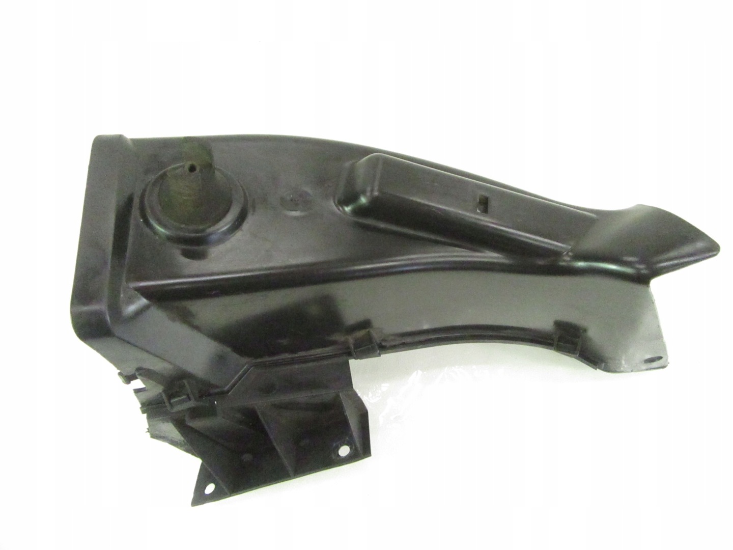 intake drain air disc left front BMW e53 X5 8402425