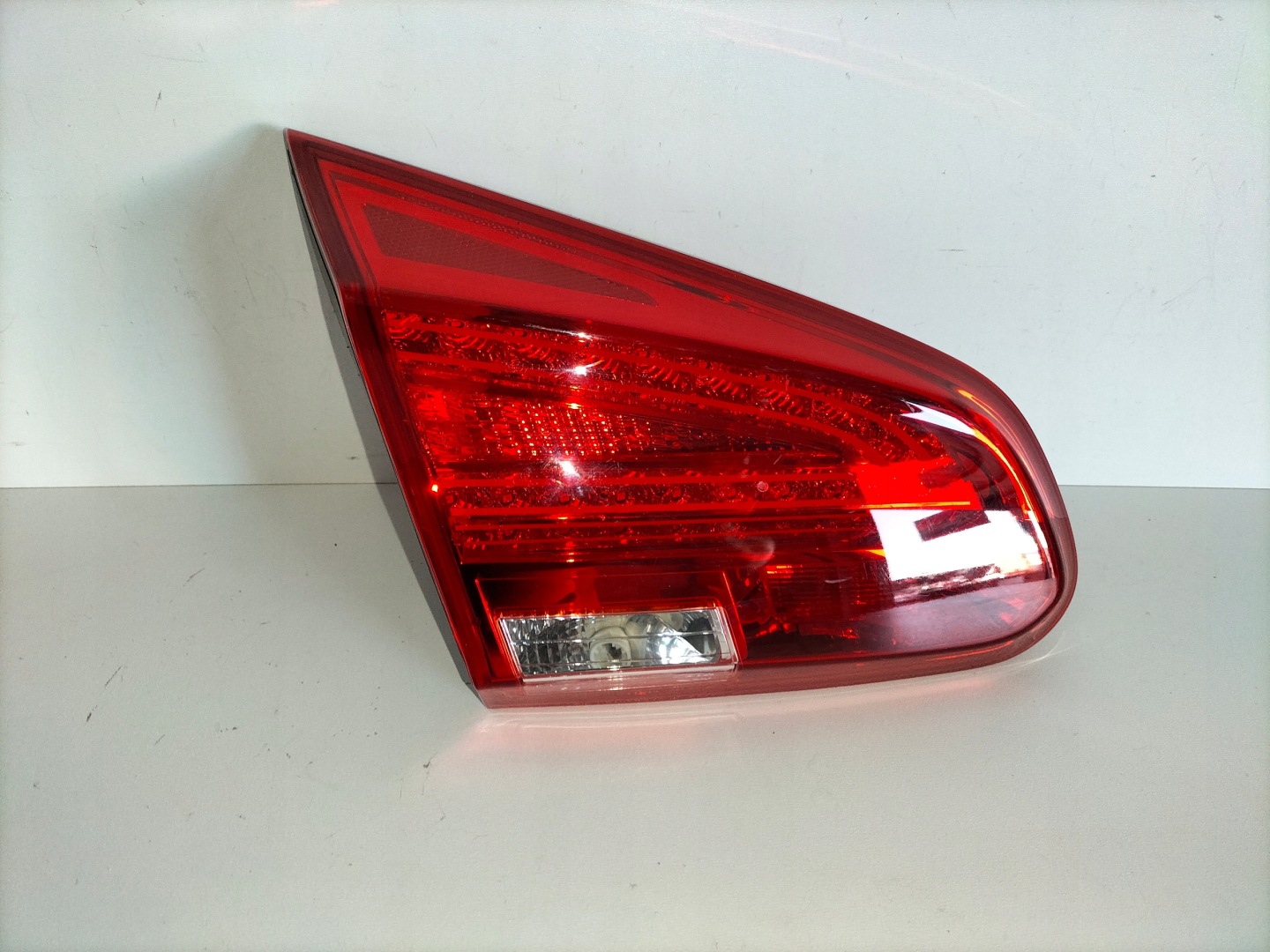 light rear rear part left KIA CEED II 12- HB 5drzwi LED