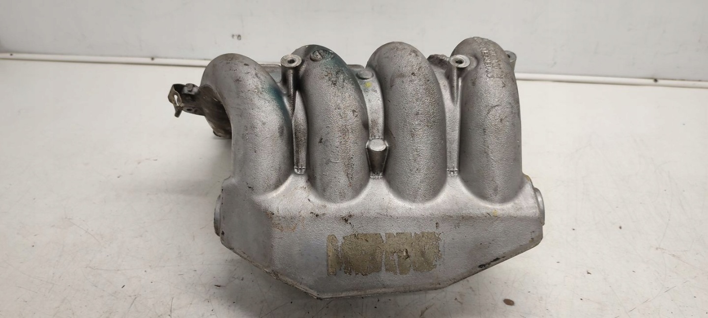 intake manifold dolotowy Mercedes W124 2,2