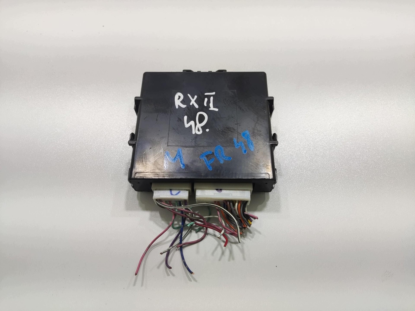 module unité de commande électronique uce feux LEXUS RX II 2003-2008 89940-48050