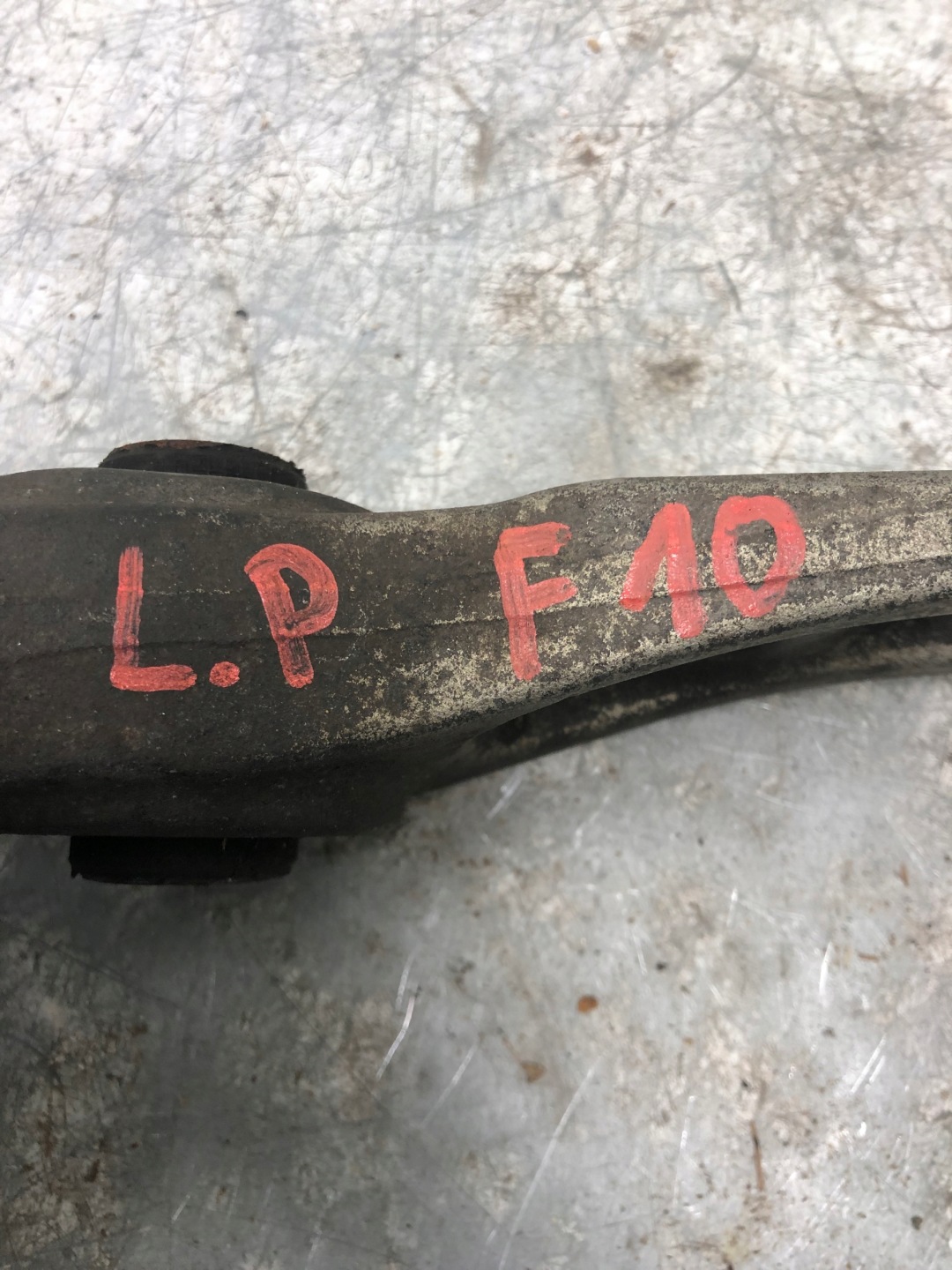 arm left front BMW F10