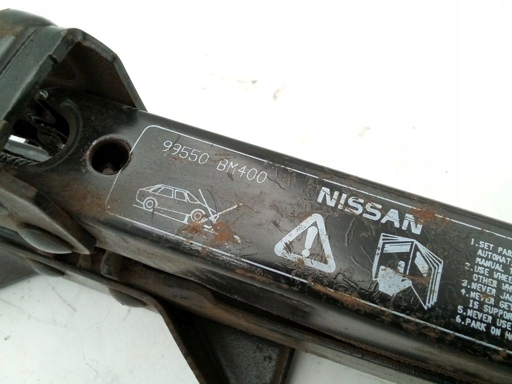 Nissan emelő ablakemelő 99550BM400