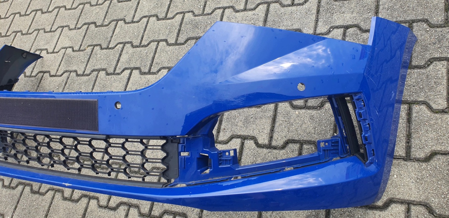 SKODA SCALA 19-23 bumper front front PDC original 657807221