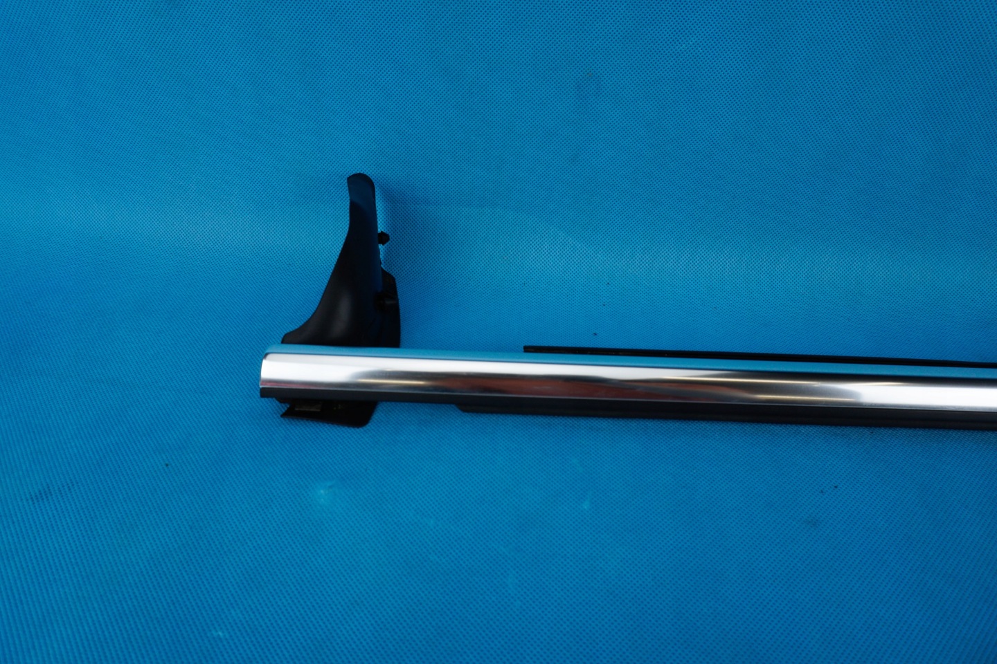 moulding dust door front left chrom Audi A8 S8 4H 4H0853283C 2ZZ