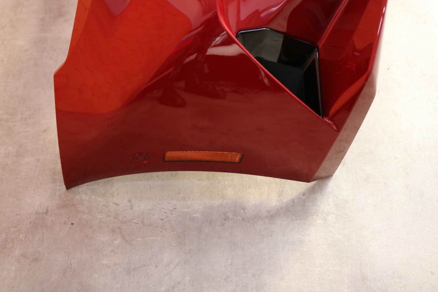 BMW M5 G90 G99 complete bumper front front C68 DRAGON FIRE RED USA