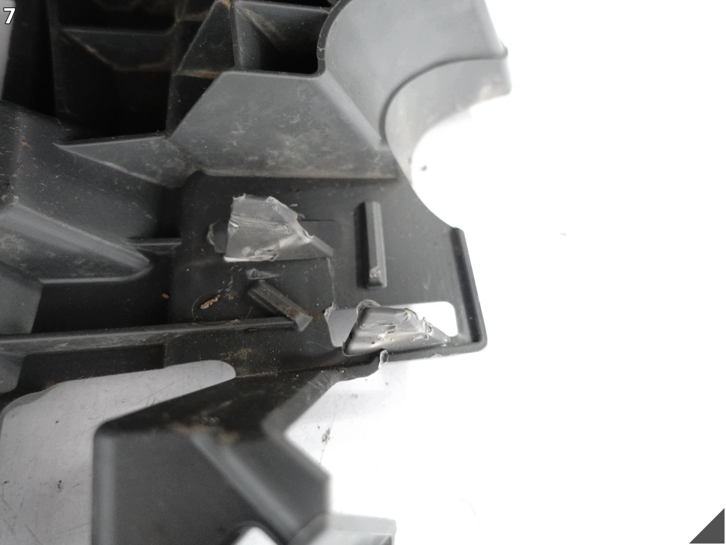 SKODA OCTAVIA IV 4 5E3 LIFT 24- support holder bracket bumper right front