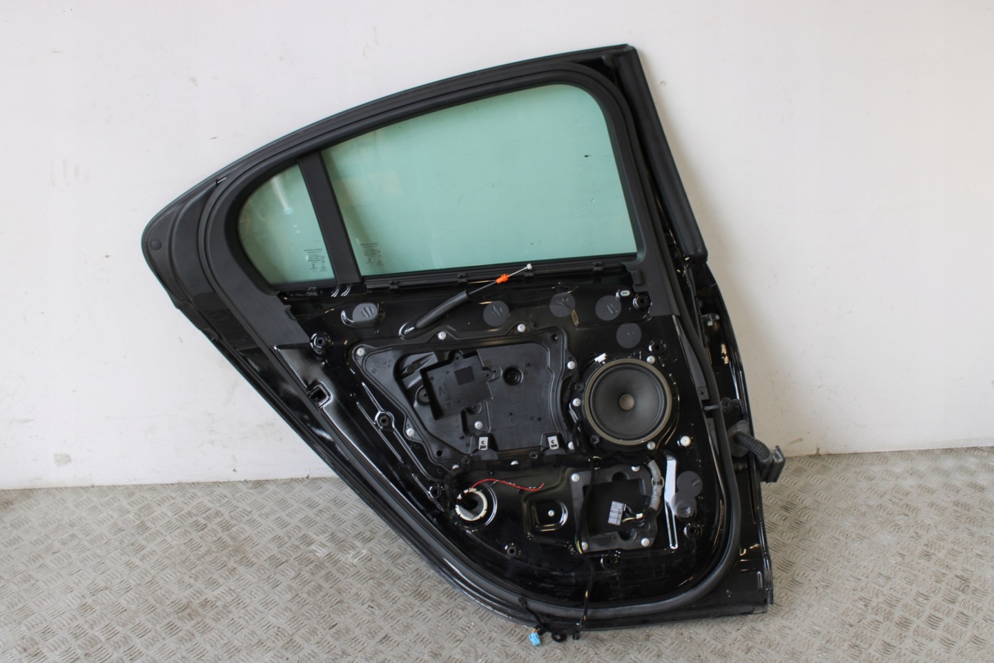 door left rear part rear. JAGUAR XE X760