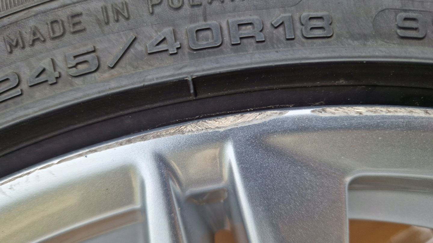 disc tyres AUDI A4 B9 AUDI A5 8W0601025DE 245/40/18 LATO nice