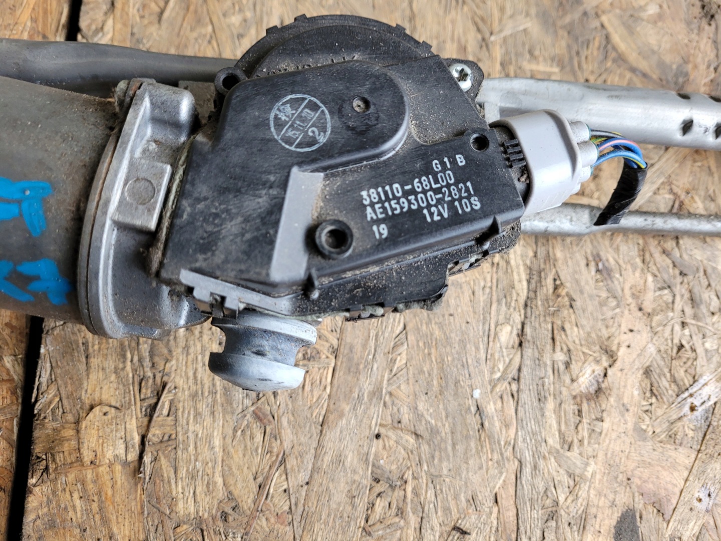 wiper mechanism front SUZUKI SWIFT MK7 MK-7