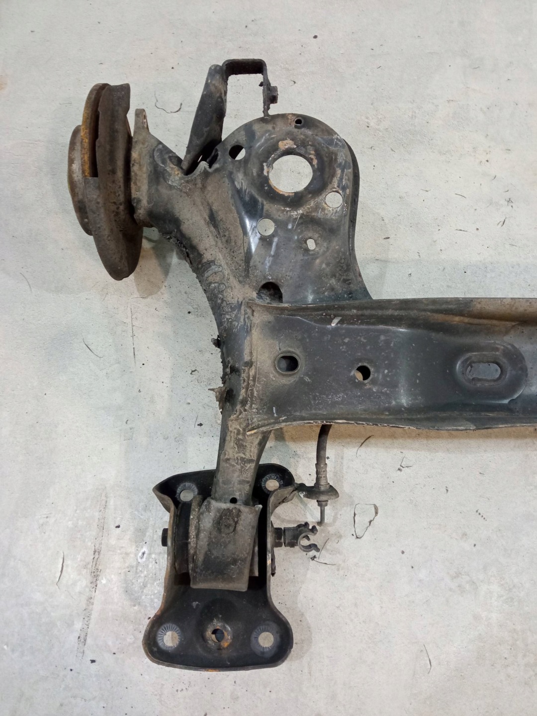 Achsträger heck Bremsscheibe Skoda Kamiq und (2019- )