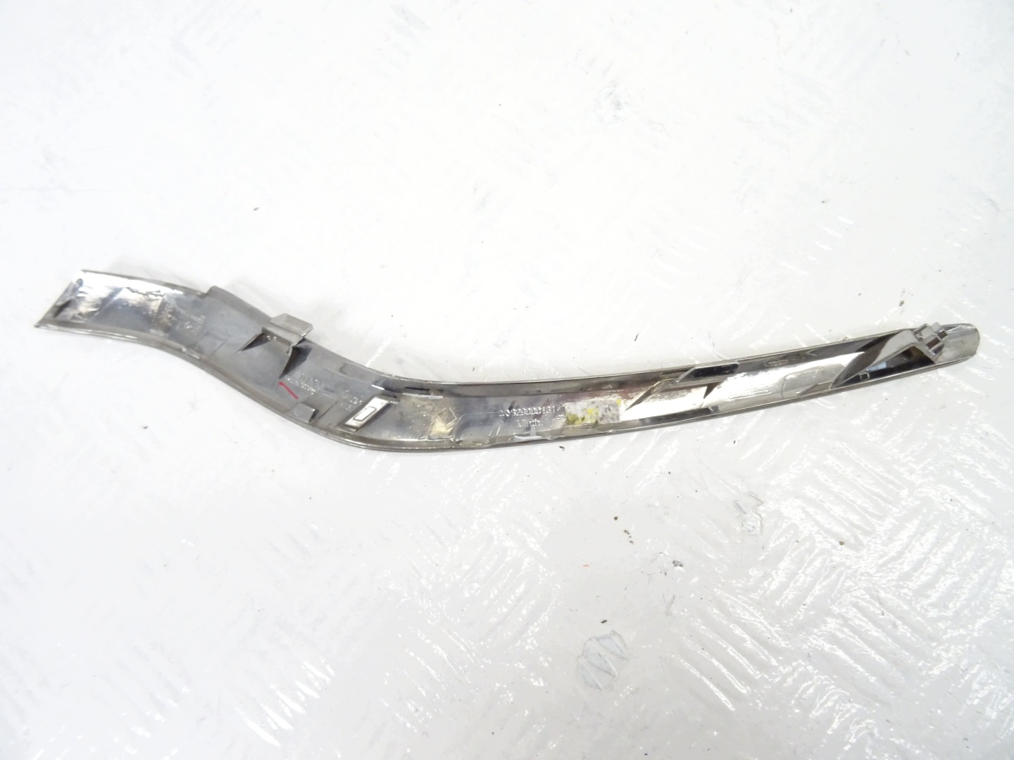 moulding GRILLA right front RENAULT CAPTUR II 620747303R