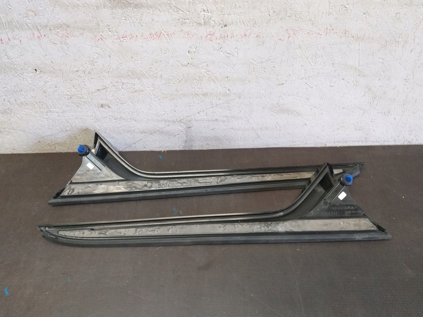 BOOT DOOR MOULDING AUDI A6 C8 KOMBI 4K9854871 872
