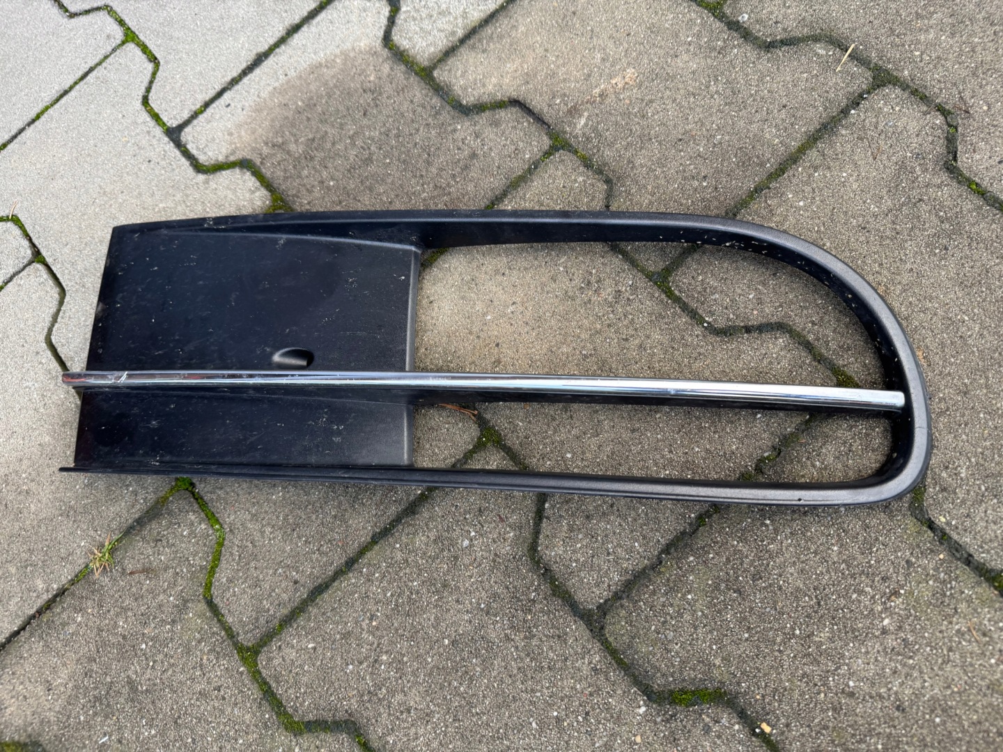 grid of a bumper right front right front VW BEETLE II 5C 5C5853666E