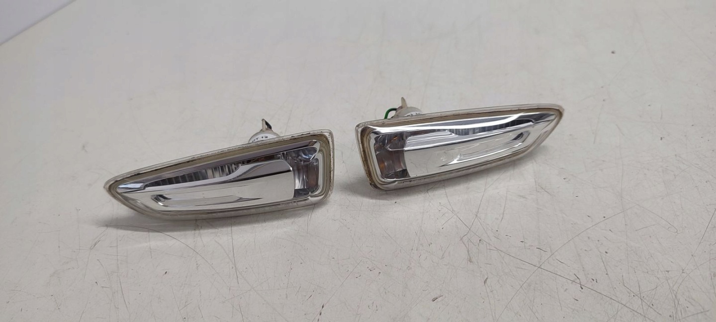 Indicateur de direction boczny w Aile Opel Astra K