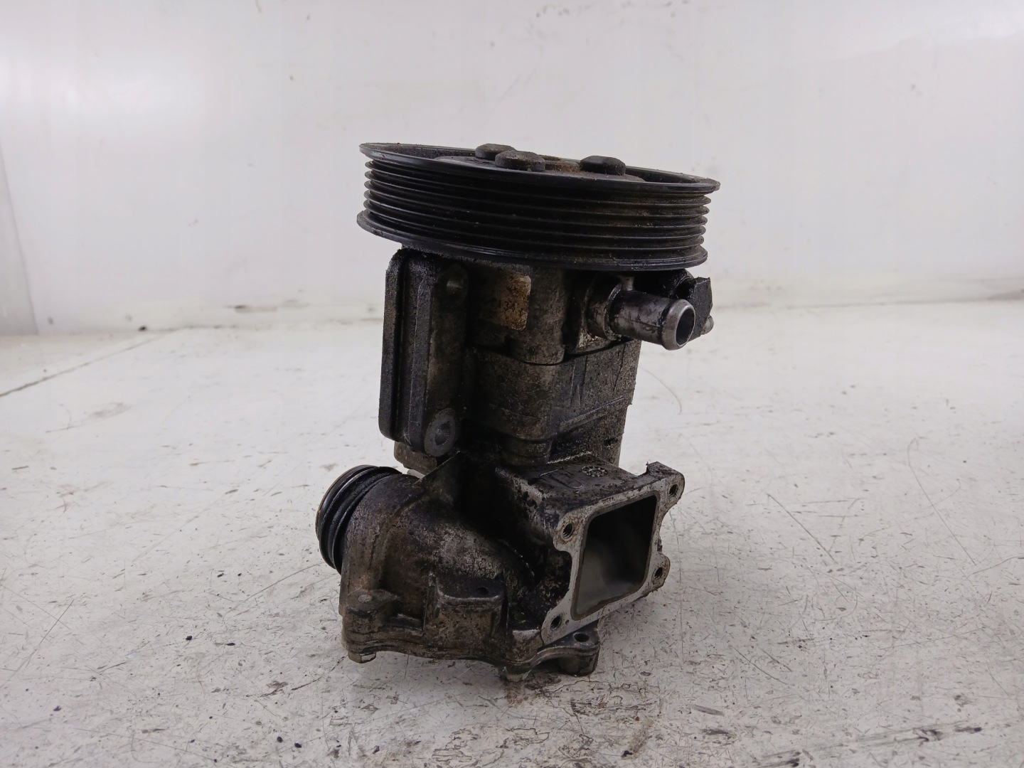 BMW E46 1.8 Servopumpe 6756611