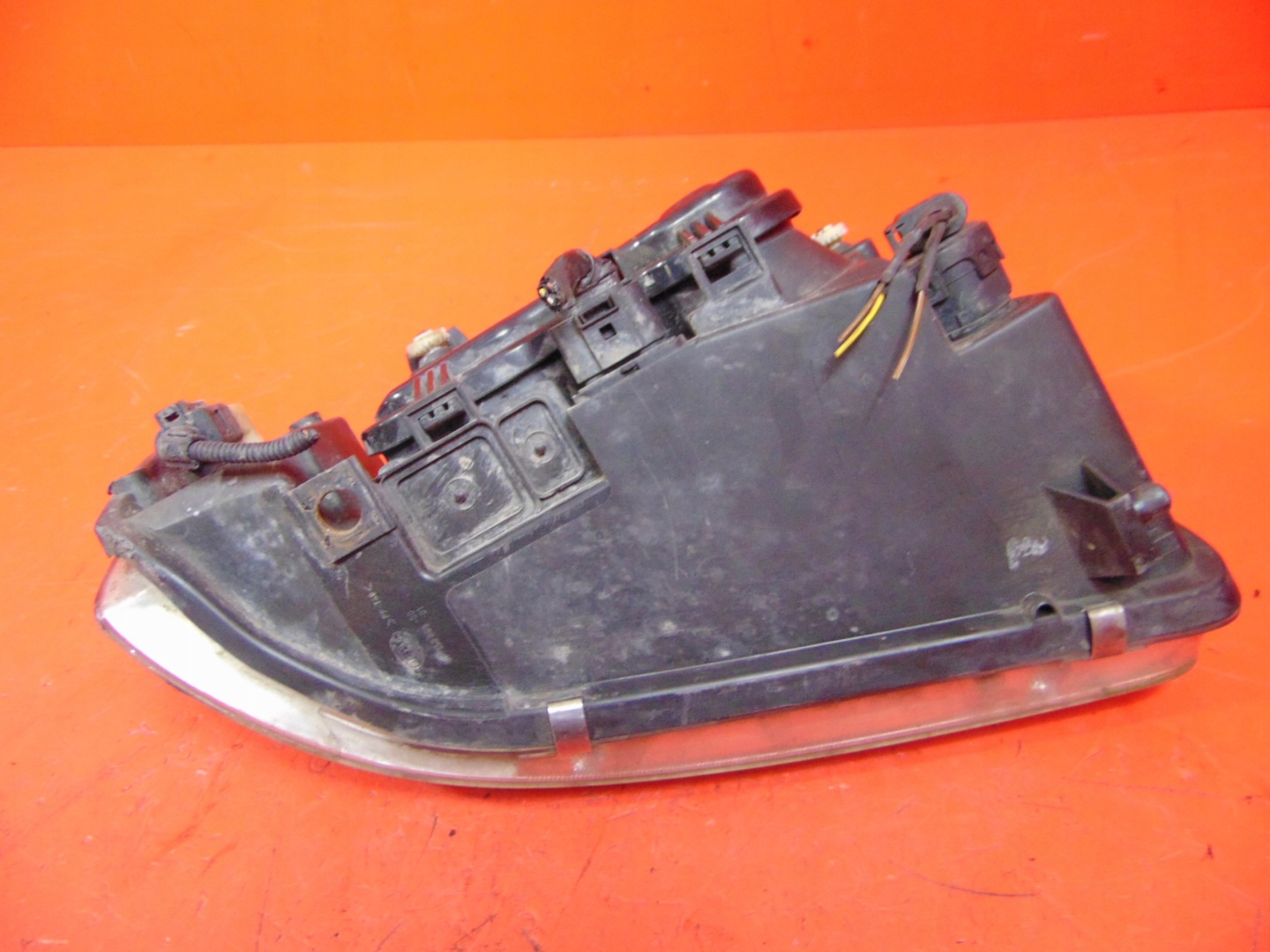 AUDI A3 8L LIFT 99-03 light REFLEKTOR left front HELLA EUROPA