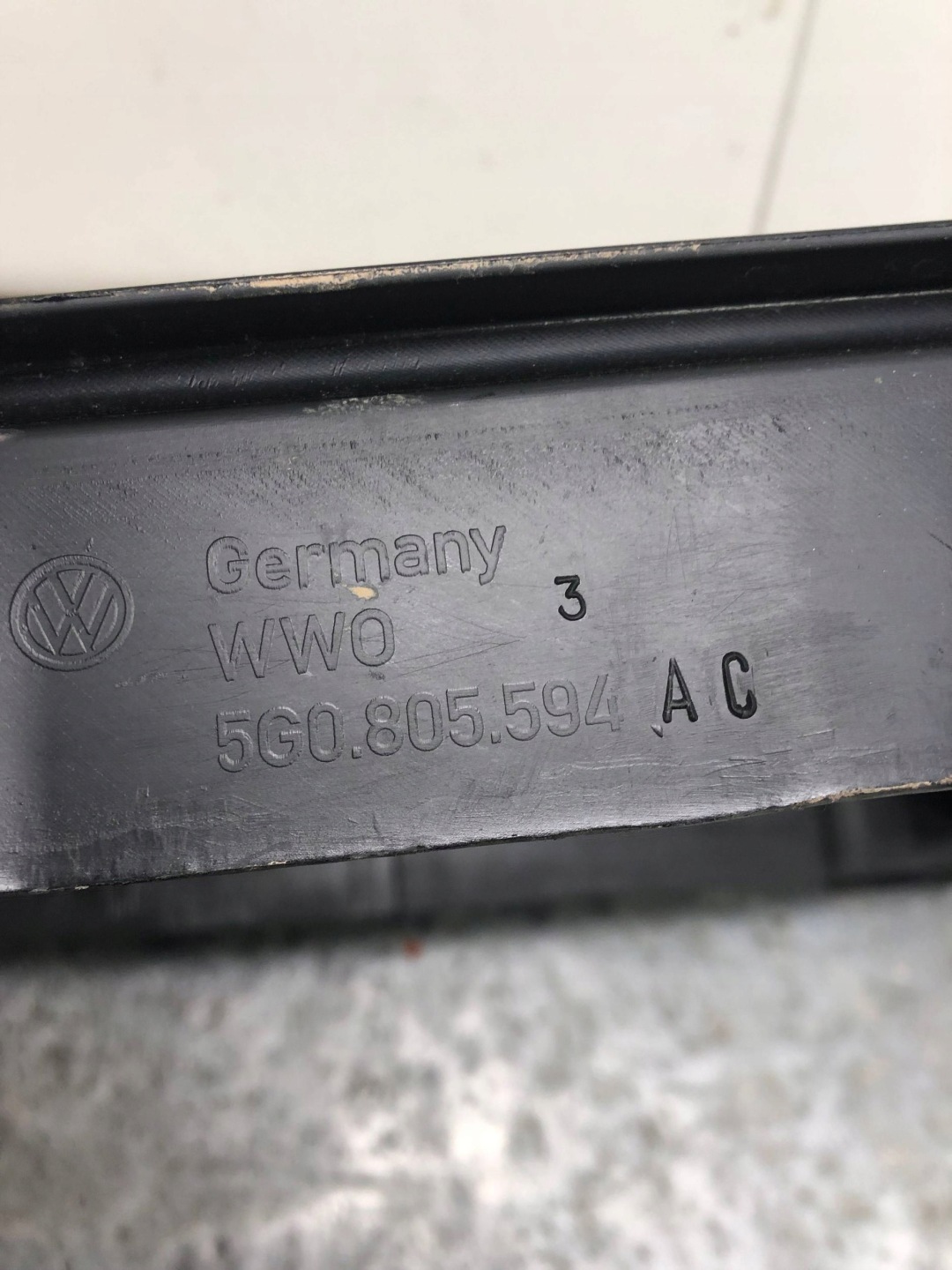 support panel for radiators pillar VW GOLF VII 5G0805594AC