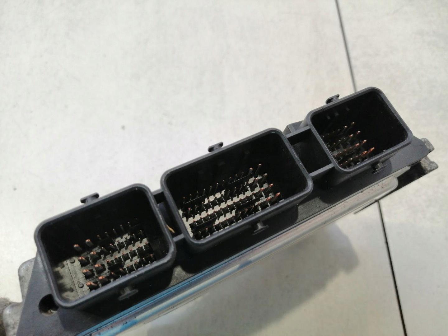 control unit of the engine PEUGEOT 206 1.4 HDI 0281012525