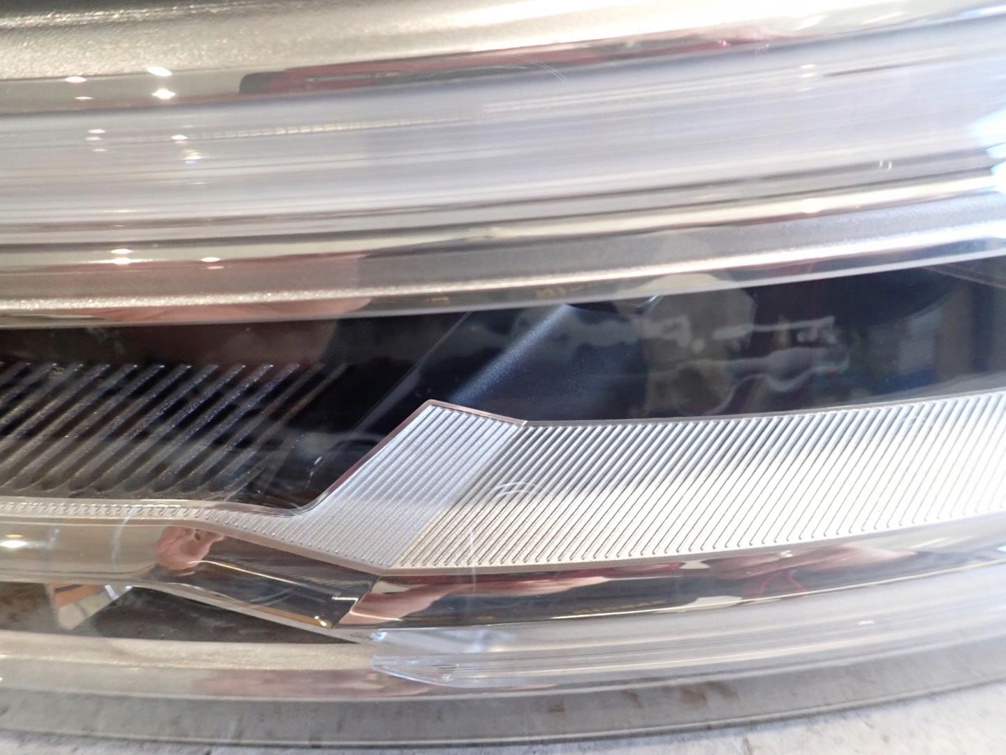 light front front left AUDI Q3 LIFT 2016- FULL LED 8U0941033