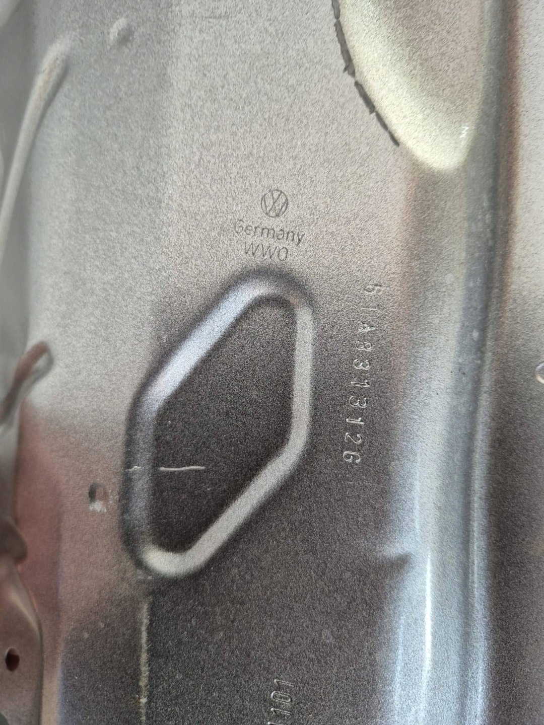 VW TOURAN II 5TA 15- door right front front 5TA831312G