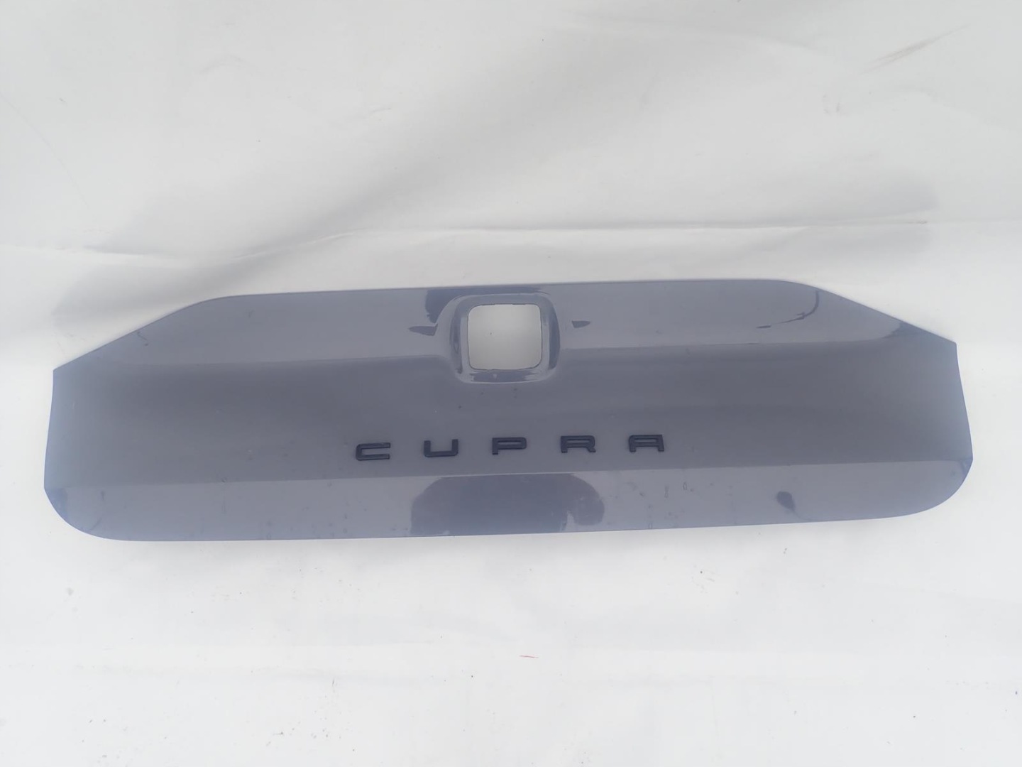 CUPRA LEON KOMBI SPORTSTOURER 21- cap bonnet rear part