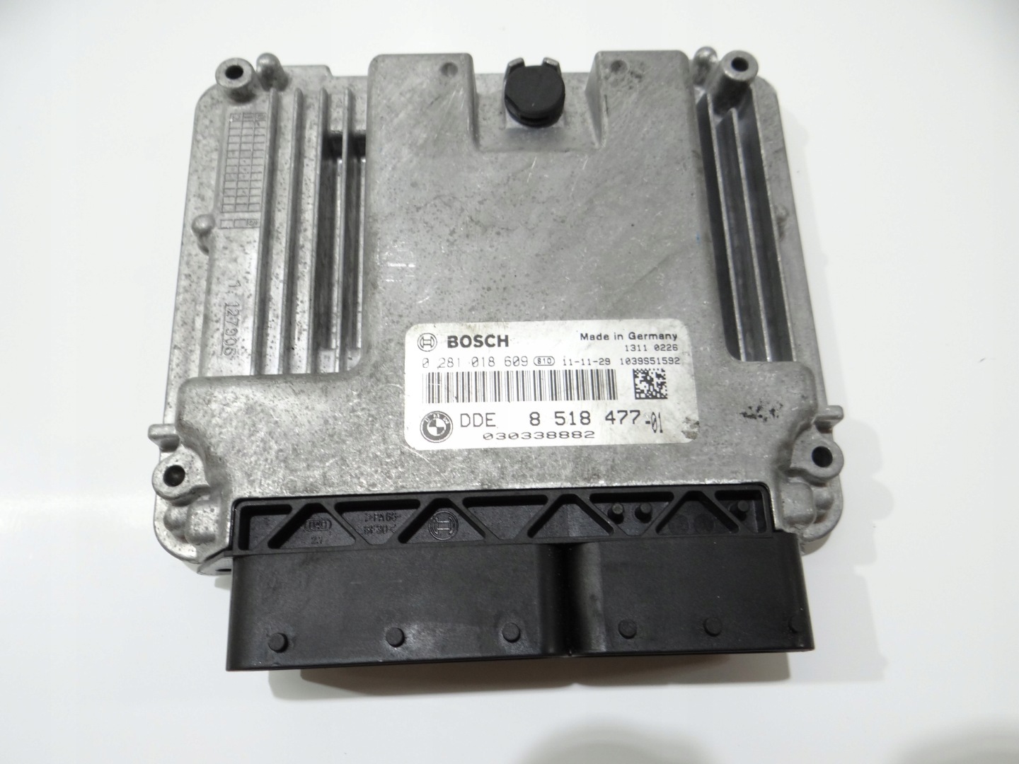 computer control unit of the engine BMW X3 F25 8518477