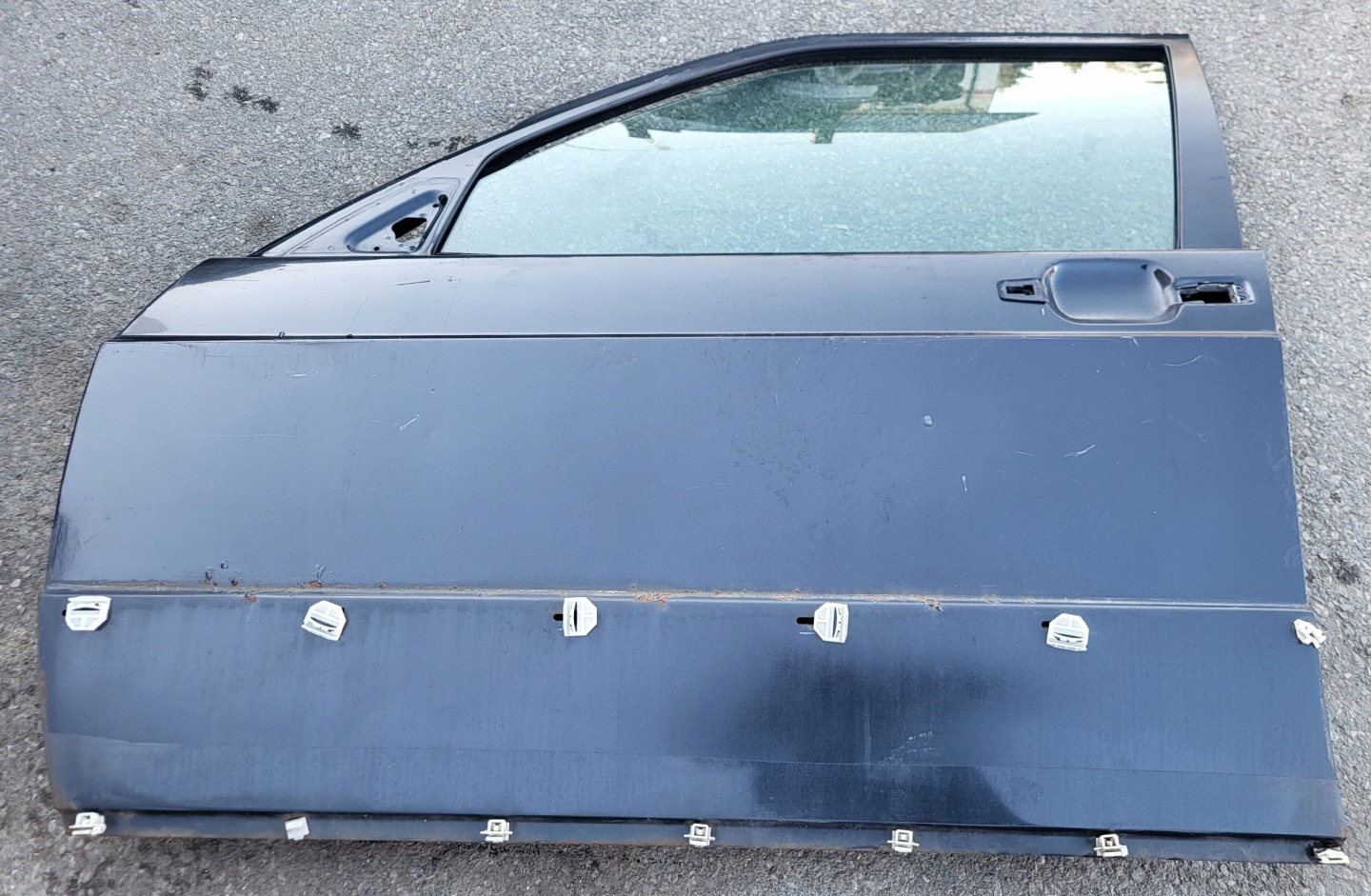 door left front front MERCEDES 190 W201 black,