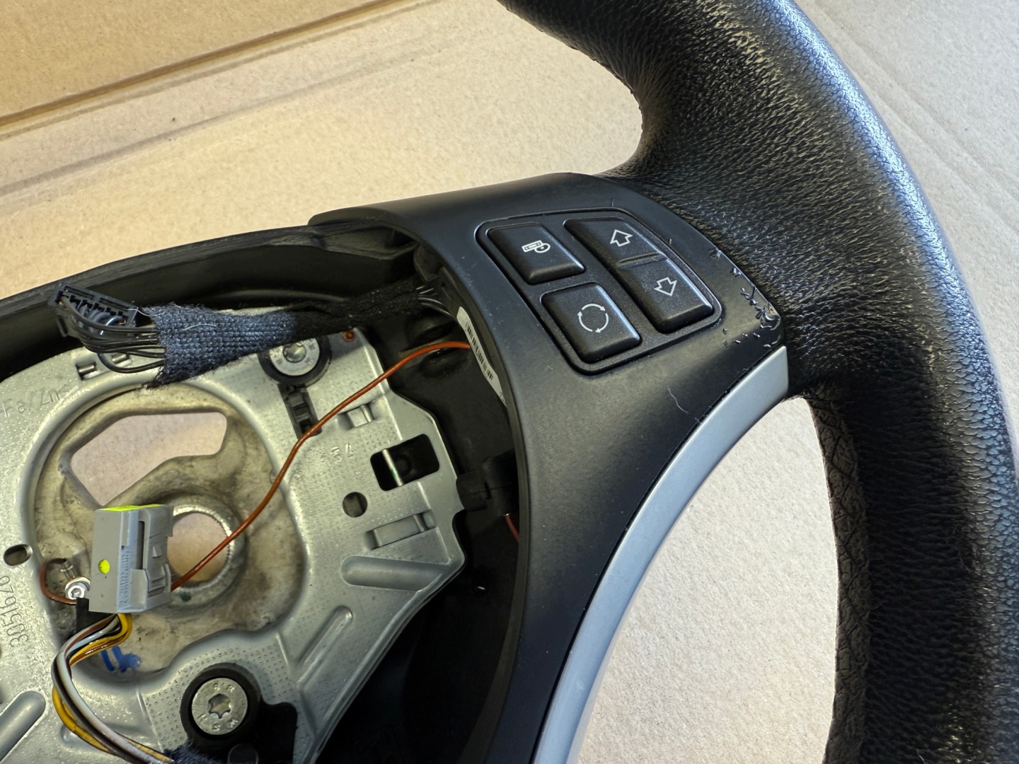 BMW E81 E87 LIFT LCI lenkrad MULTIFUNKCJA Leder 6781086