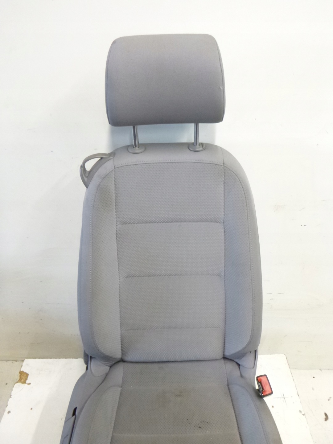 Sitz rechts VW Volkswagen Golf V 3D 04r.