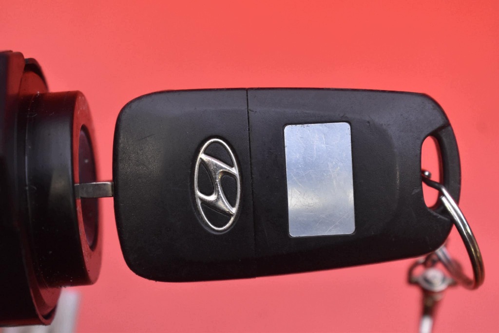 ignition key FDZDC2 HYUNDAI I30 1 and FD 1.6 CRDI 90 KM 07-10