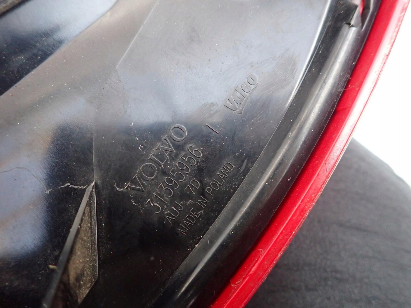 VOLVO XC60 and 1 08-17 light rear part rear left
