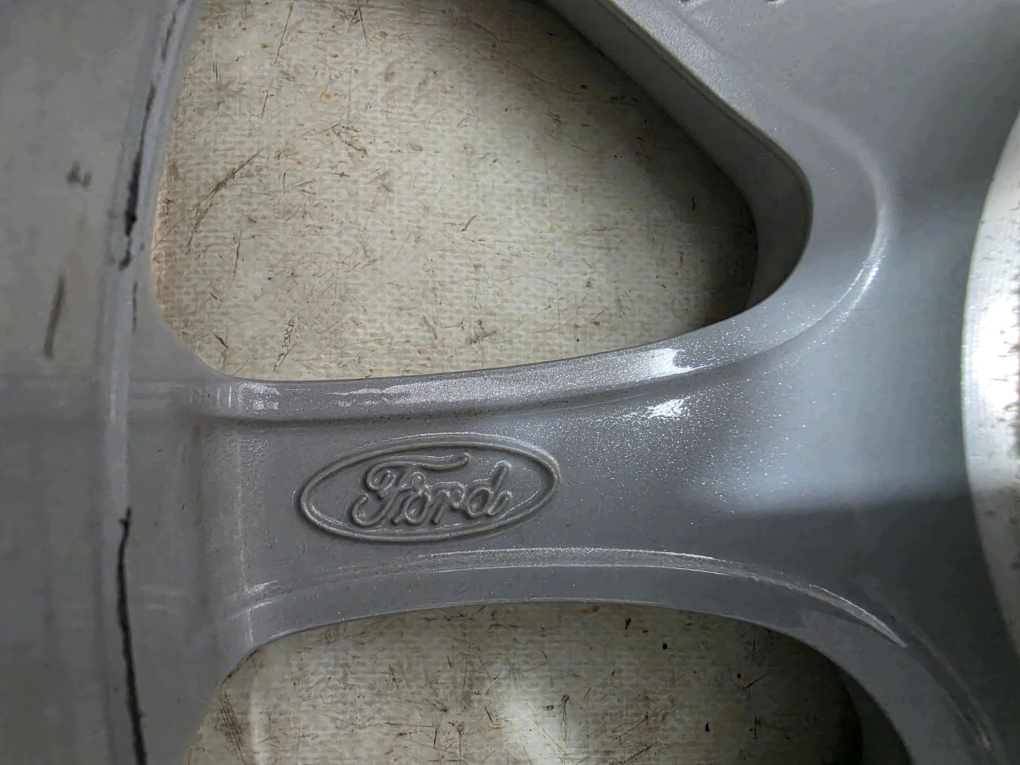 ^ disk hliníkový FORD H1BC-A1B 6.0" x 15" 4x108 ET 45