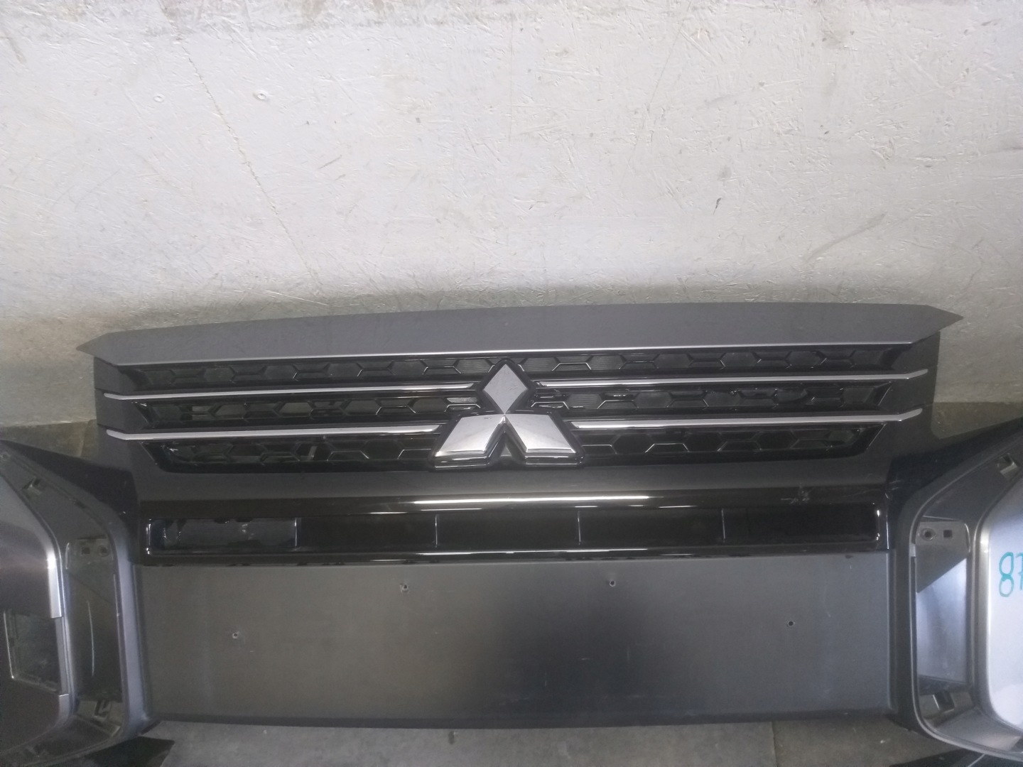 bumper front MITSUBISHI SPACE STAR III 3 19