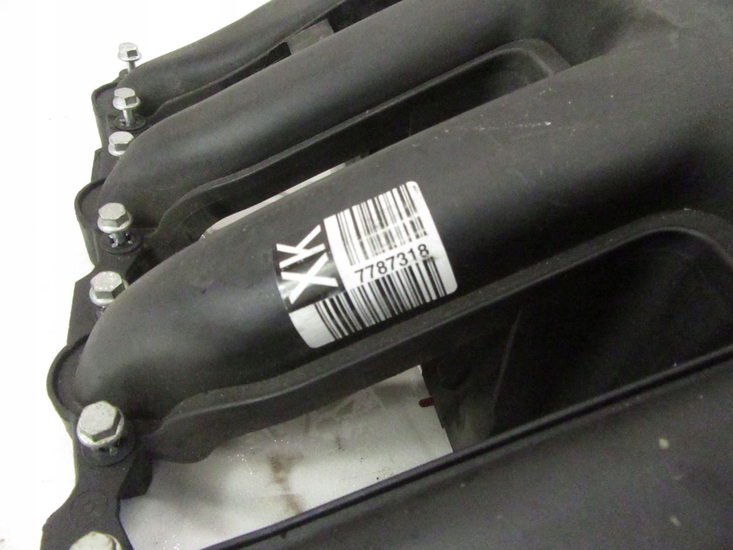 intake manifold BMW e46 e60 e61 e83 e87 e90 e91 1.8 2.0 M47n m47n2 204D4