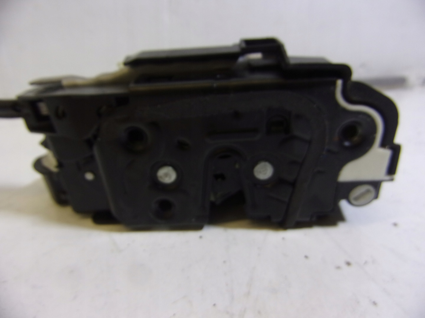 lock door left rear part rear SKODA RAPID 5E0839015A