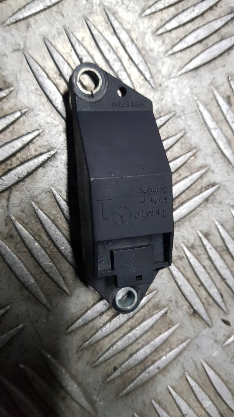 MERCEDES W211 Crashsensor Drucksensor A0018209326