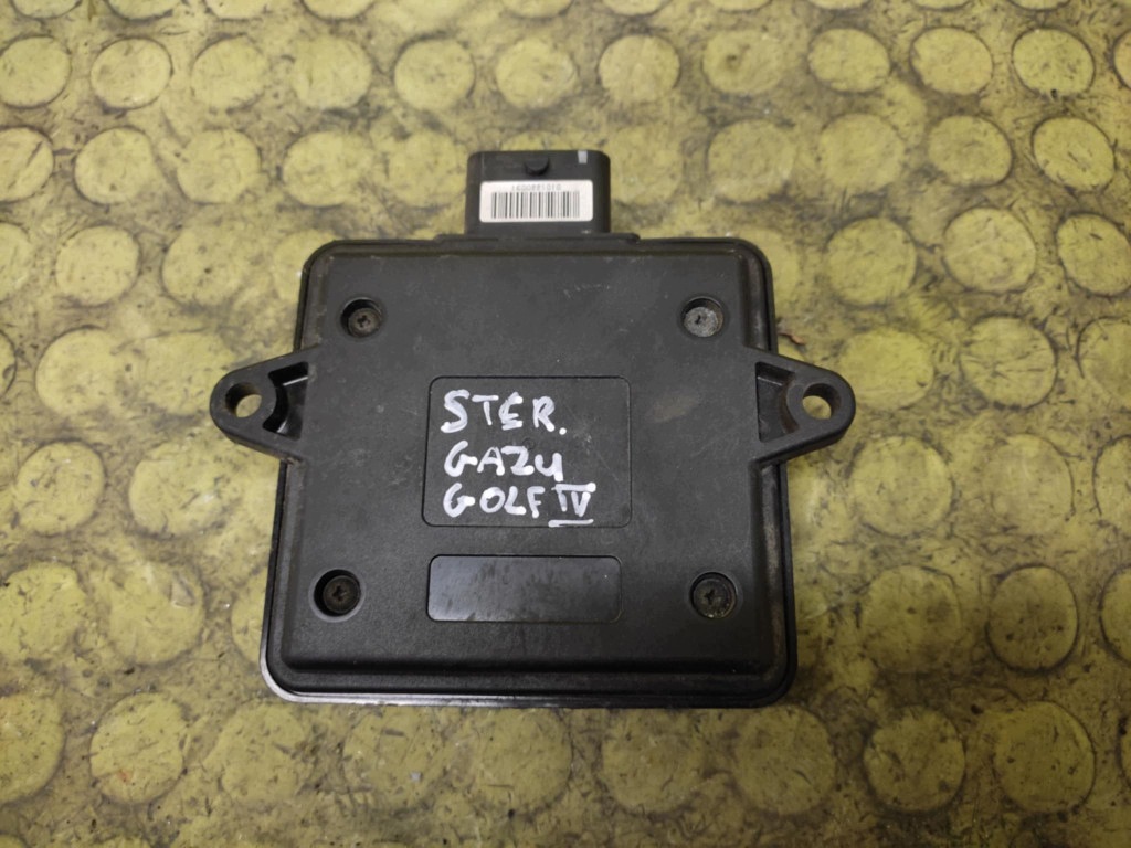VW GOLF IV control unit gas STAG 200 GOFAST