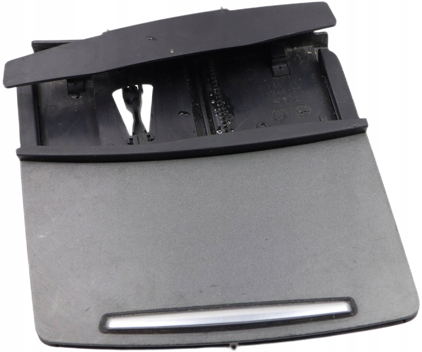 AUDI A6 C6 ashtray front front 4F1857951C 4F1857951