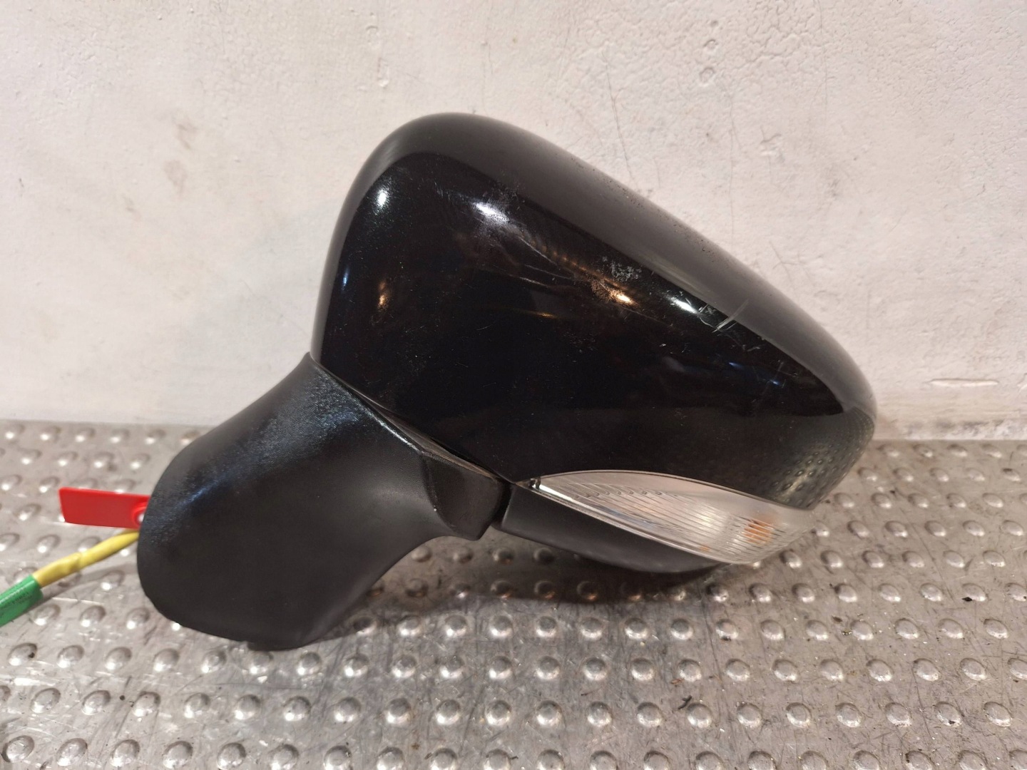 mirror exterior left 9 PIN RENAULT CAPTUR and 13