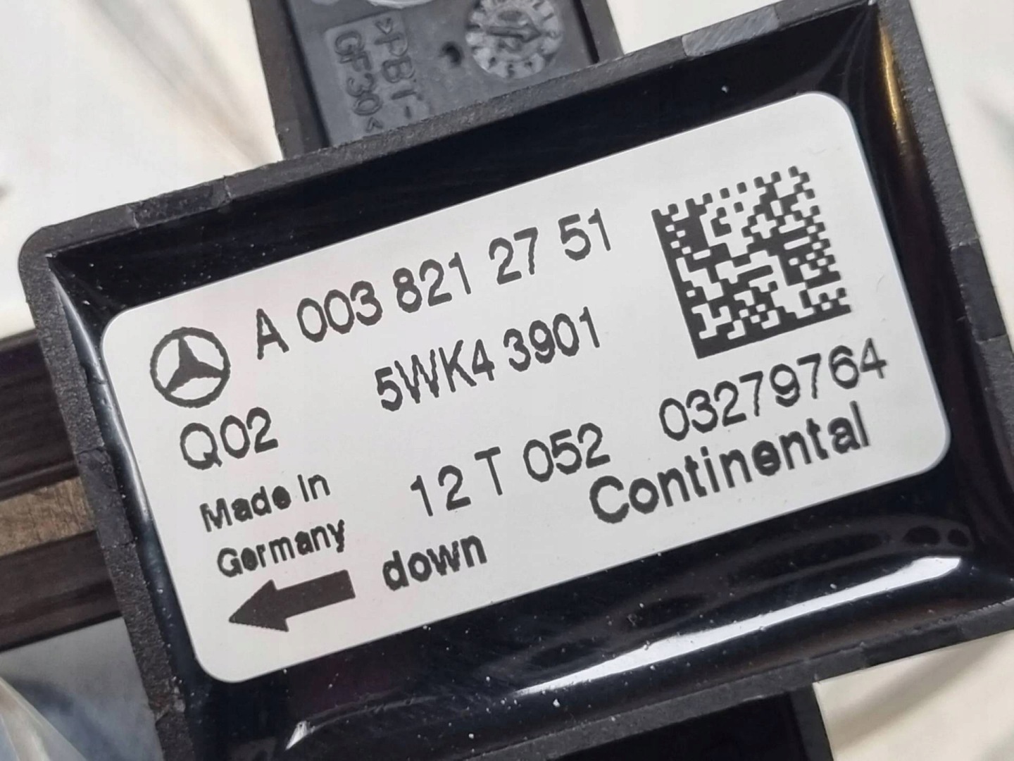 crashsensor drucksensor Mercedes-Benz S W221 facelift 2012 A0038212751