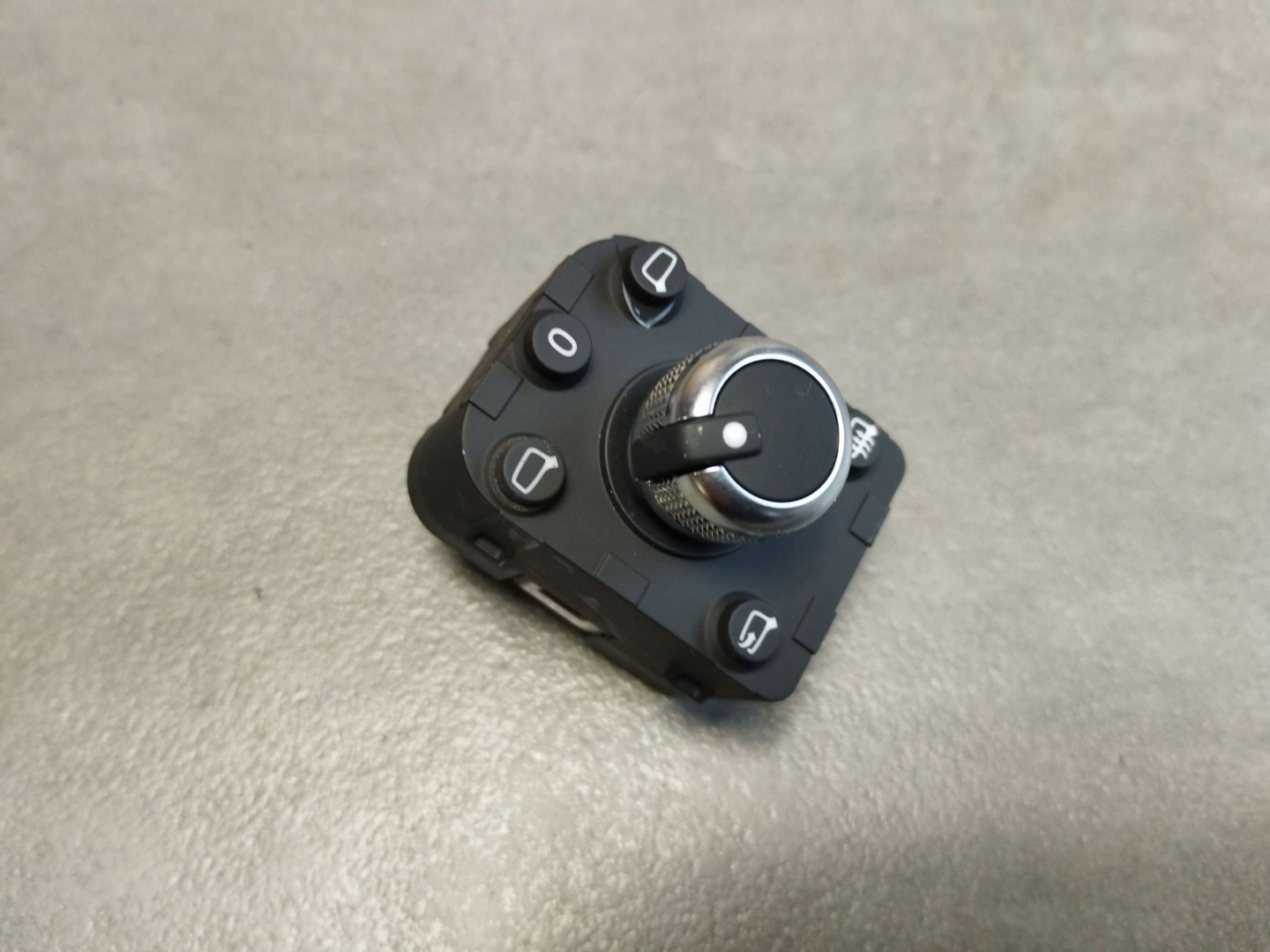 Audi Q3 F3 mirror control switch 4M0959565T