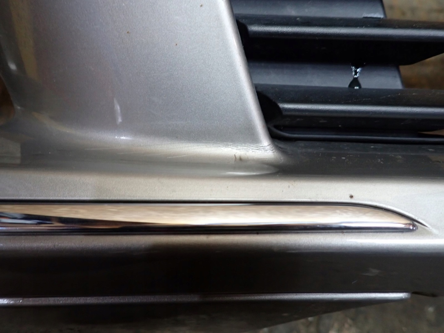 bumper front front MERCEDES C KLASA 204 2007-2011R A2048850025