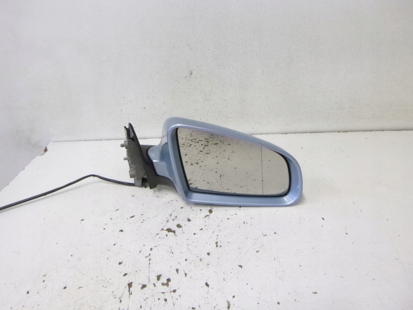 Spiegel rechts Audi A4 B7 2006r. 5pin LY5J