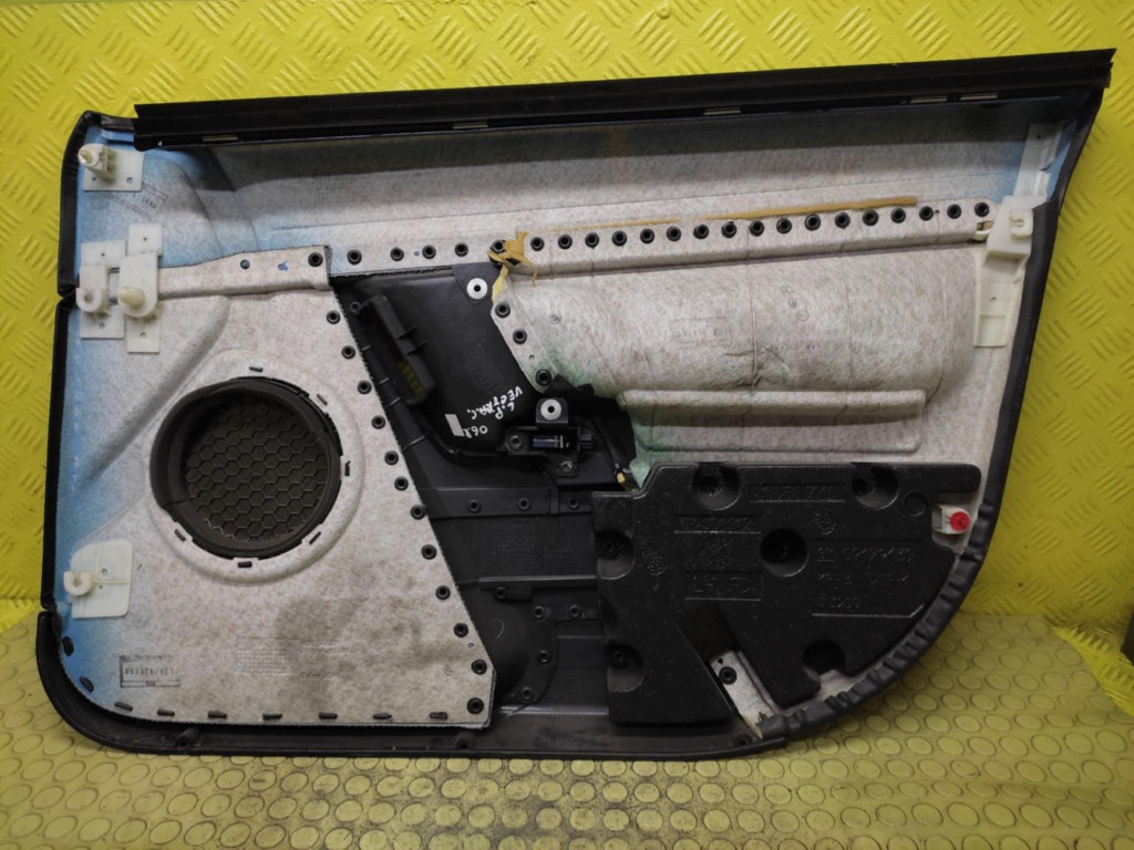 OPEL VECTRA C upholstery side door left front