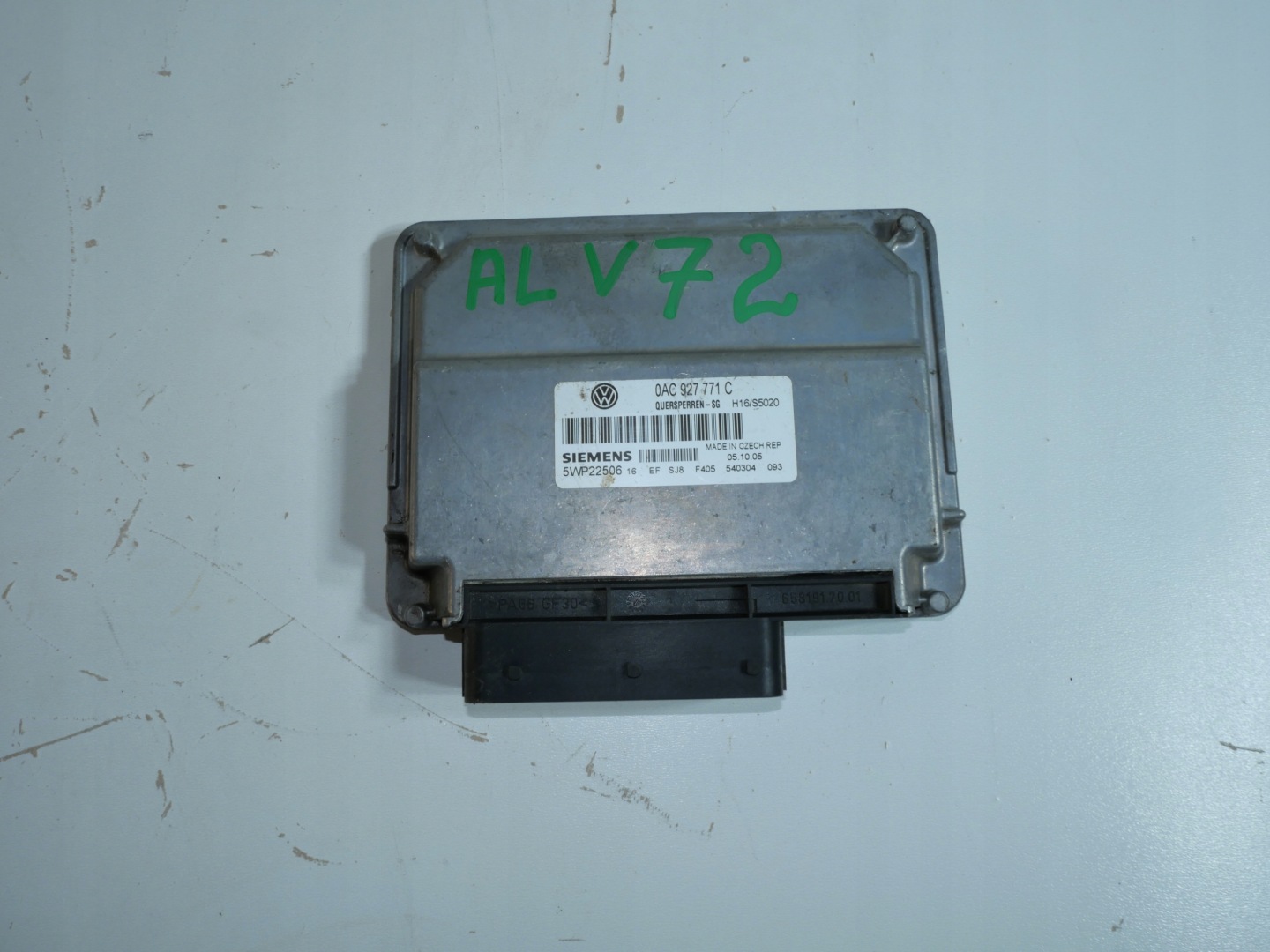 VW TOUAREG control unit BLOKADY NAPEDOW 0AC927771C