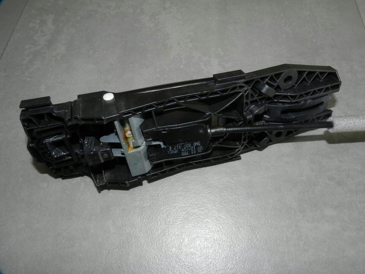 VW GOLF VII 7 handle left rear part LA9W 5G0837205