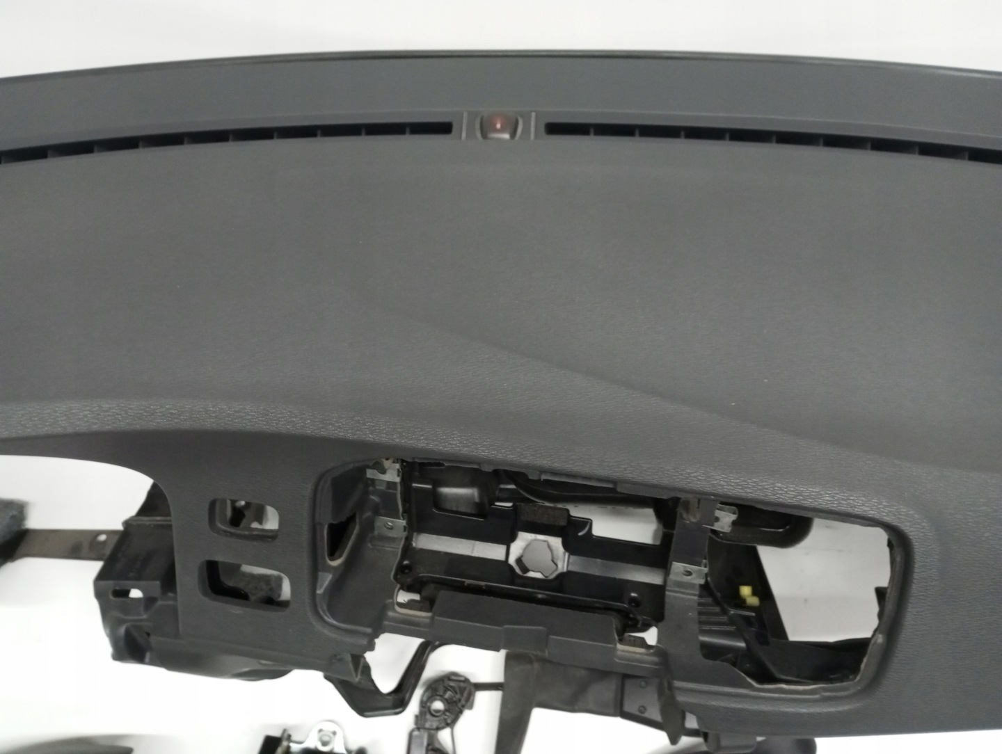 dashboard VOLVO V60
